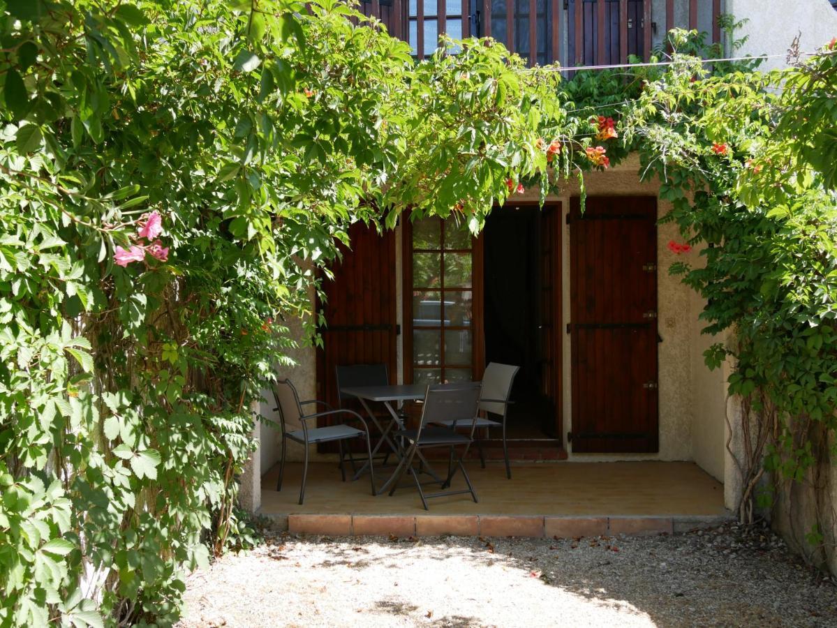 Studio Le Beauduc Apartment แซ็งต์-มารี-เดอ-ลา-แมร์ ภายนอก รูปภาพ